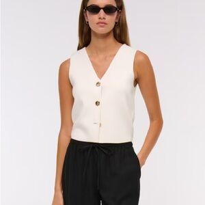 Abercrombie & Fitch Luxeloft Vest